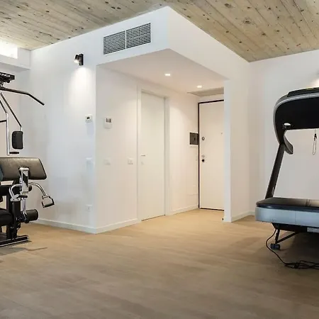 Duomo Center Two-room Design- Private Gym - Metro Milán
