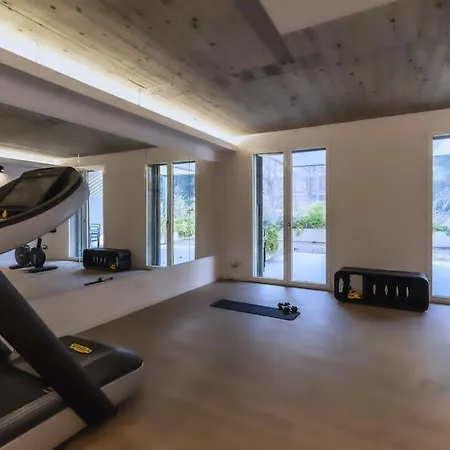 Duomo Center Two-room Design- Private Gym - Metro Apartmán *
