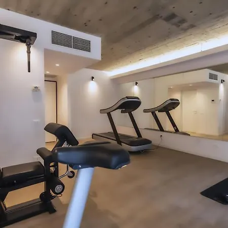 Duomo Center Two-room Design- Private Gym - Metro Milán